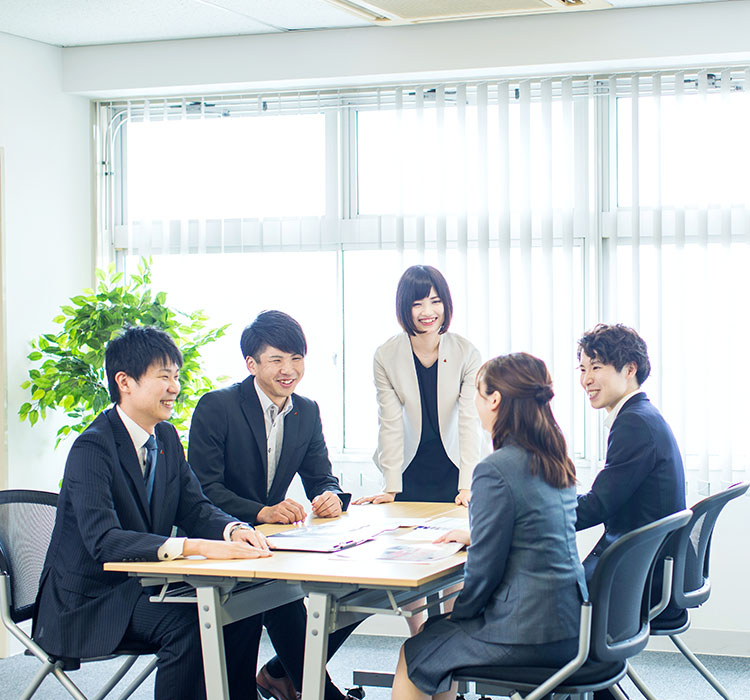 採用情報